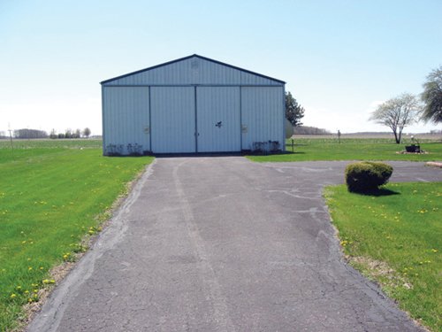 Property photo 6 - 4 Bedroom, 2 Story Home & 2 Bedroom Bungalow